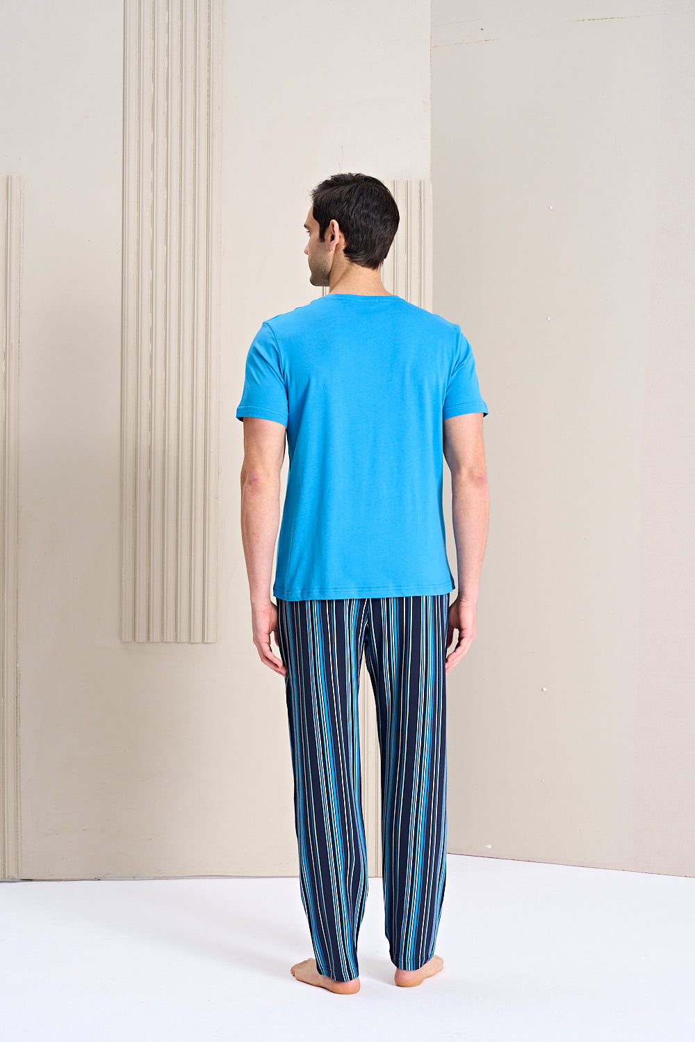 Erkek - Mavi Lacivert Çizgili Kısa Kollu Süprem Kumaş Alt Üst Pijama Takımı