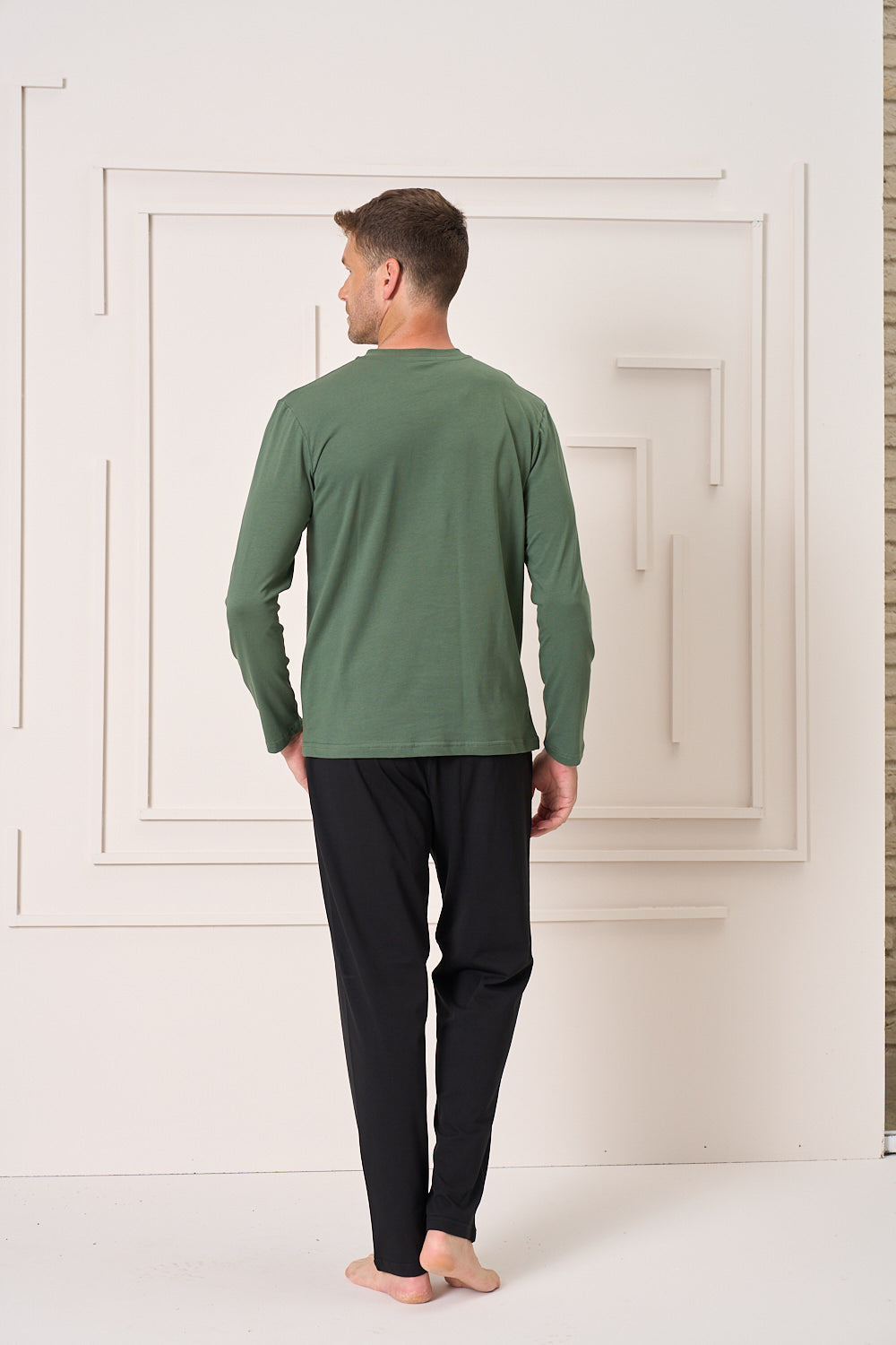 Erkek - Yeşil Düğmeli Uzun Kollu Süprem Kumaş Alt Üst Pijama Takımı